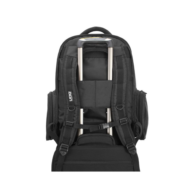 UDG Ultimate Backpack Black/Orange Inside - Image 4
