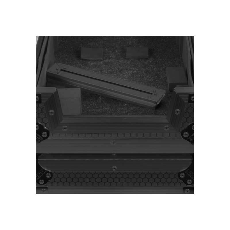UDG Ultimate Flight Case Multi Format CDJ/MIXER MK3, Black - Image 3