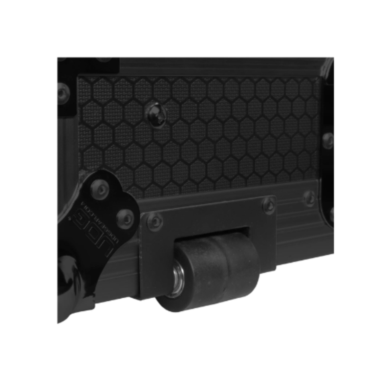 UDG Ultimate Flight Case Pioneer XDJ-RX3 (Laptop Shelf + Wheels), Black - Image 8